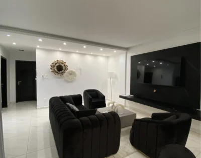 VIP Modern Studio Bonapriso Douala Cameroon